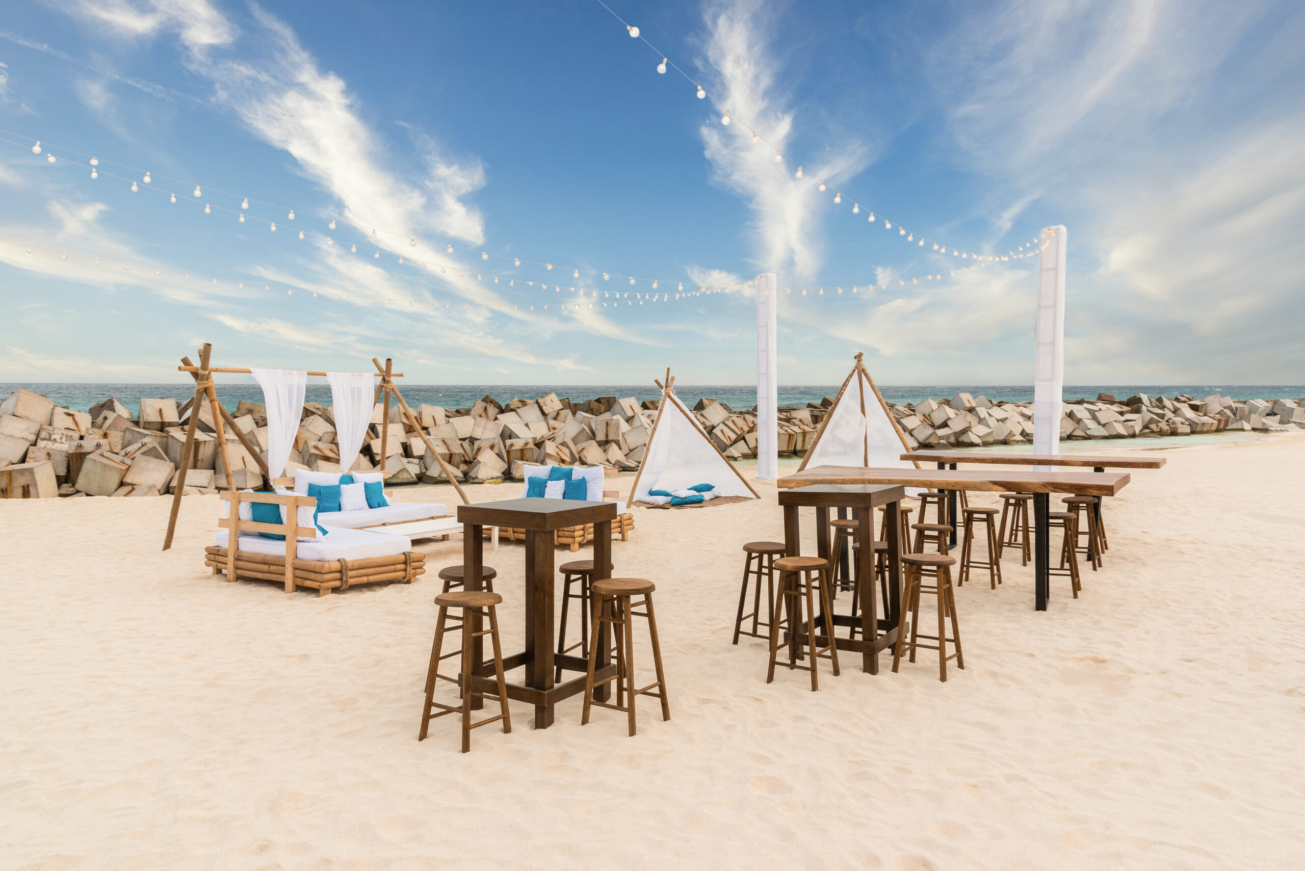 Hyatt-Ziva-Cancun-Beach-Wedding-2
